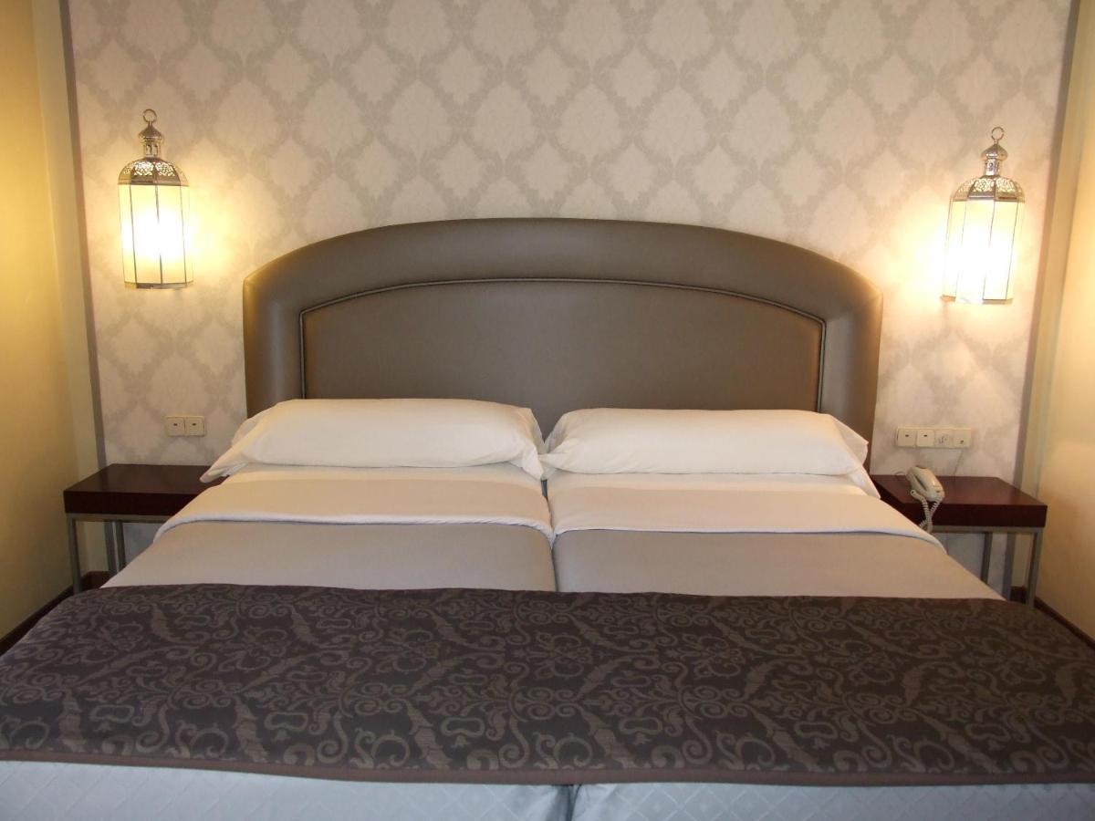 Maciá Alfaros 4* Córdoba