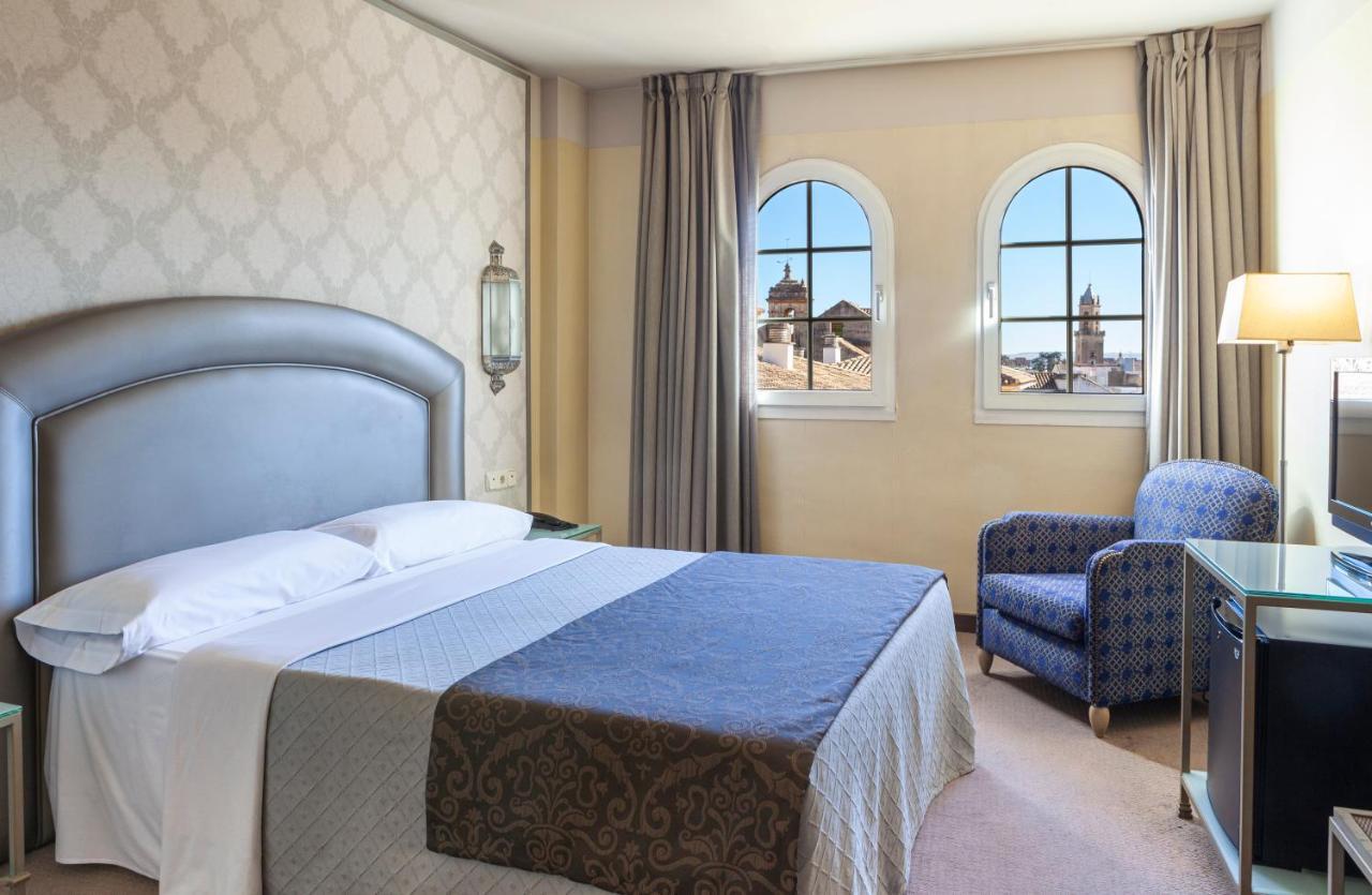 Macia Alfaros 4* Cordoba