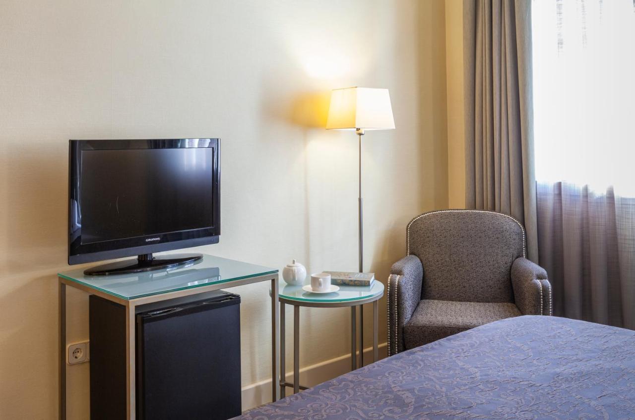 Maciá Alfaros Hotel 4*