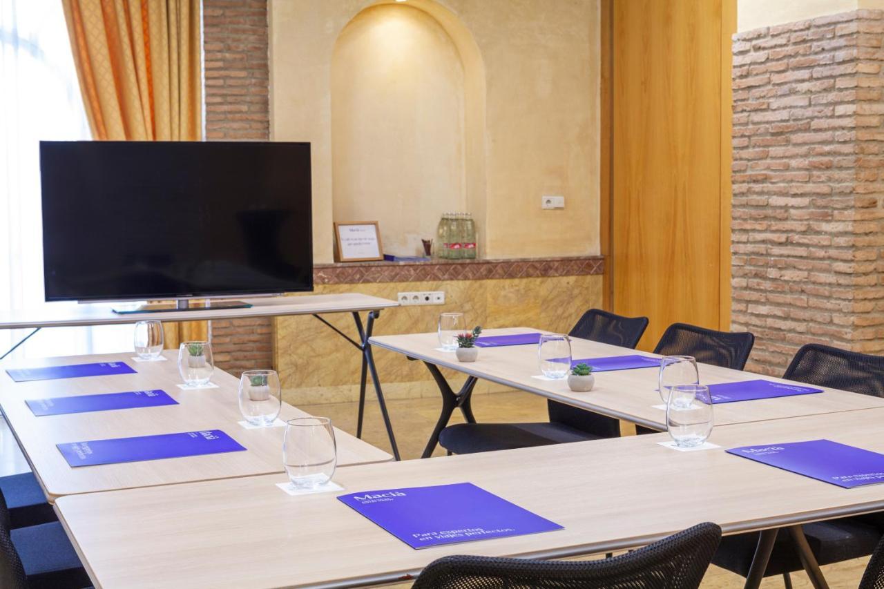 Macia Alfaros Hotel 4*