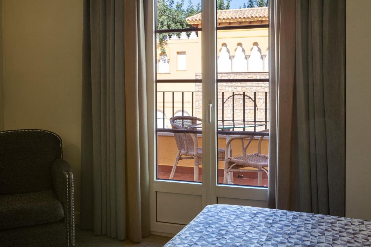 Macia Alfaros Hotel